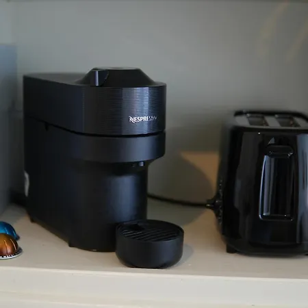 Cozy With Self Check-in Apartment
